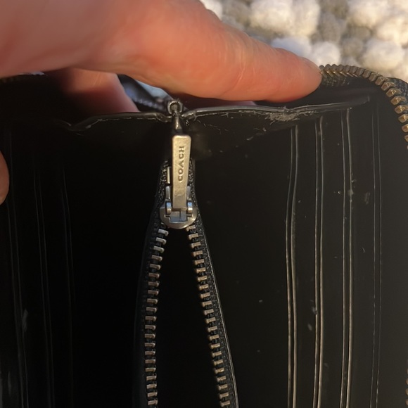 Coach Black and Dark Gray Mono zipper Wallet! - Picture 9 of 9